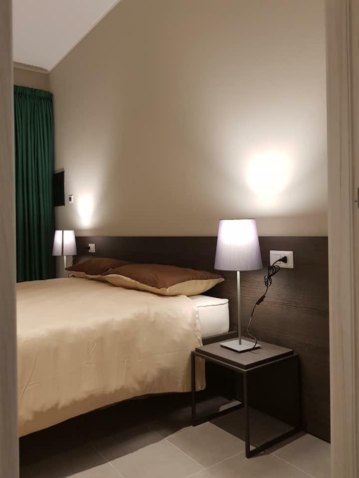 Area 19 Aparthotel Καταντζάρο Εξωτερικό φωτογραφία